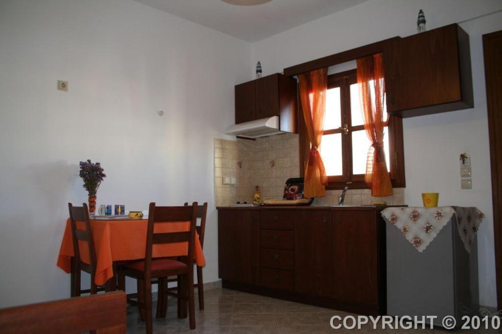 Margaritis Apartments Agia Anna  Extérieur photo
